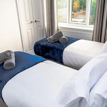 Вилла Charming York House- Walking Distance To Town Centre Экстерьер фото