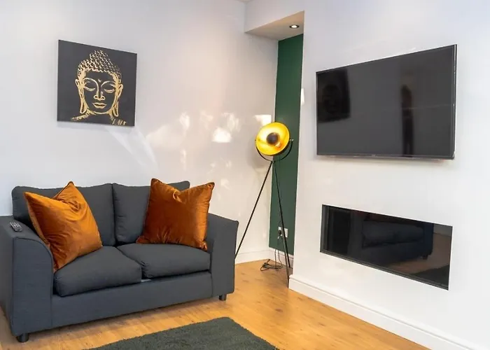 Charming York House- Walking Distance To Town Centre