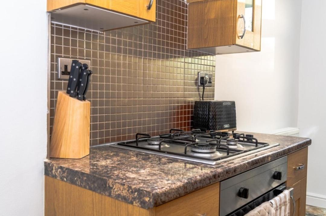 Charming House- Walking Distance To Town Centre Casa de Férias York