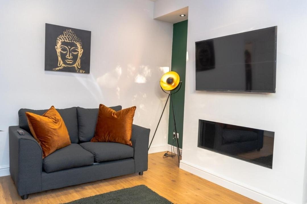 Holiday home Charming House- Walking Distance To Town Centre