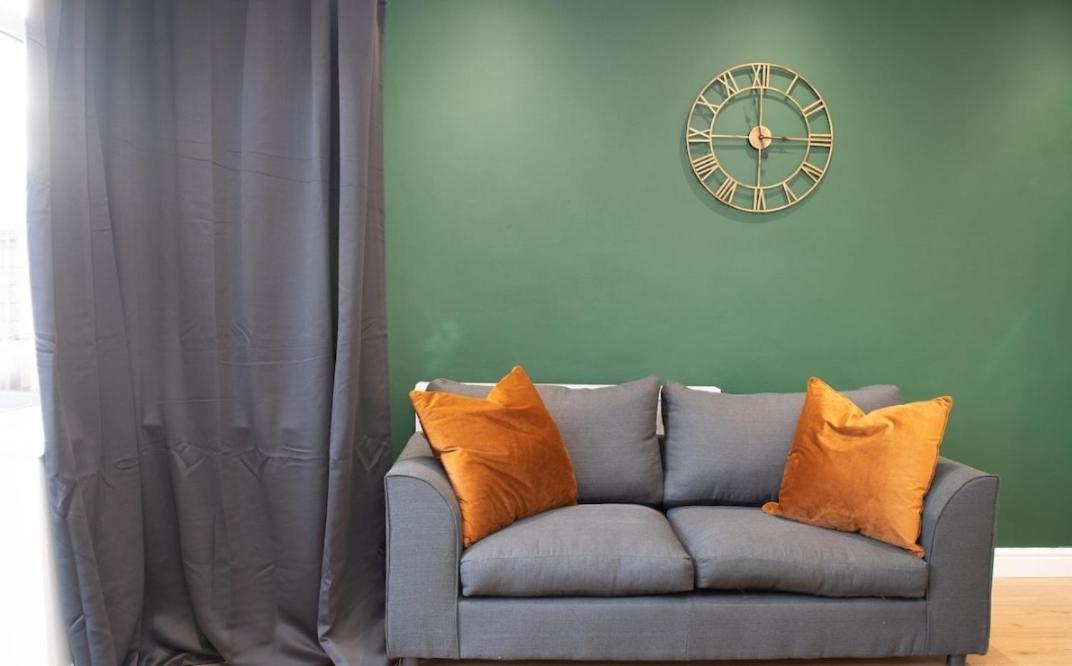 Charming House- Walking Distance To Town Centre Holiday home York